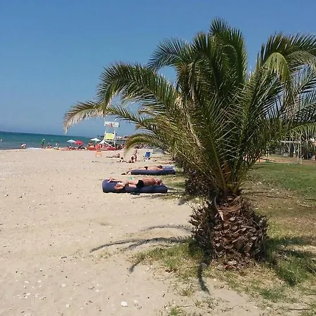 Apartman Paralia Dionisiou * Παραλία Διονυσίου