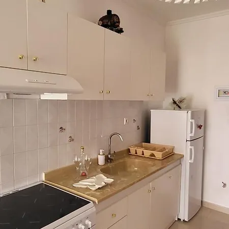 Apartment Apartman Paralia Dionisiou