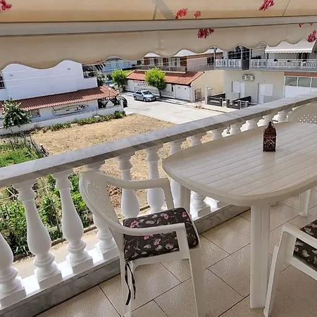 Apartment Apartman Paralia Dionisiou *