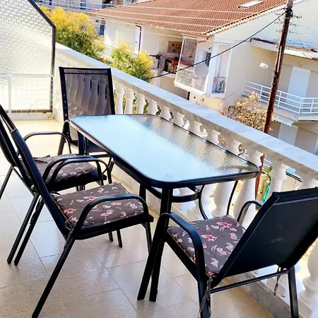 Apartman Paralia Dionisiou Apartment *
