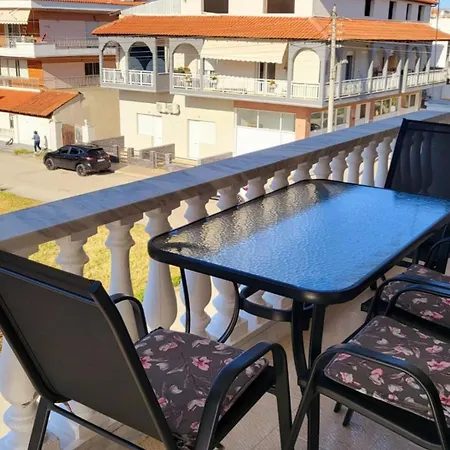 Apartman Paralia Dionisiou *